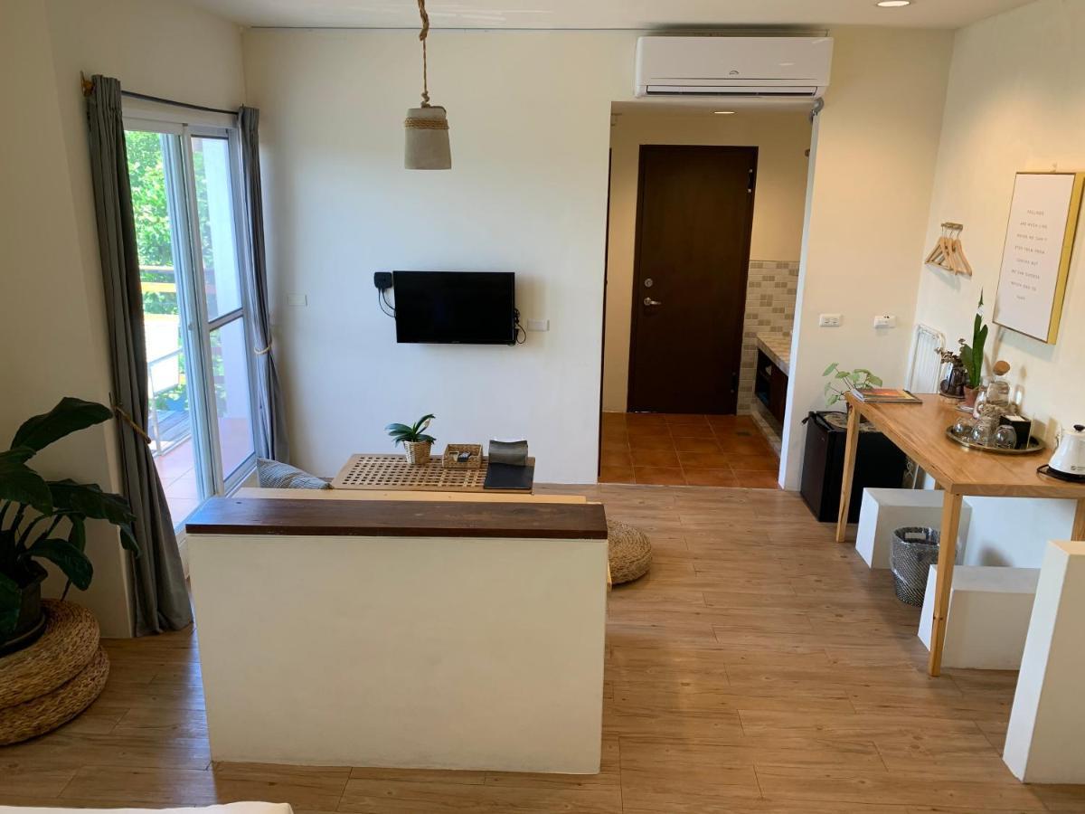 W24墾丁民宿墾丁大街一館bnb Eksteriør billede
